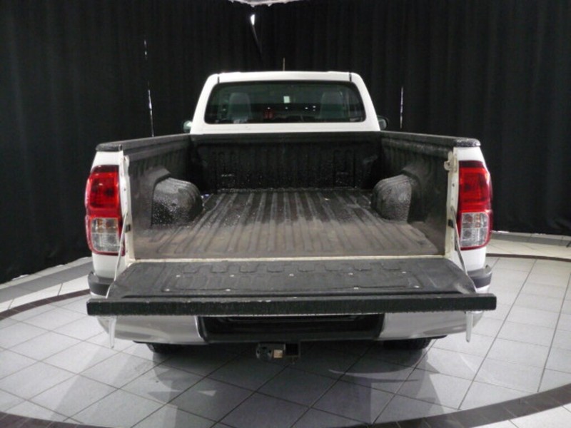 Toyota Hilux - LisaCars - Image 9