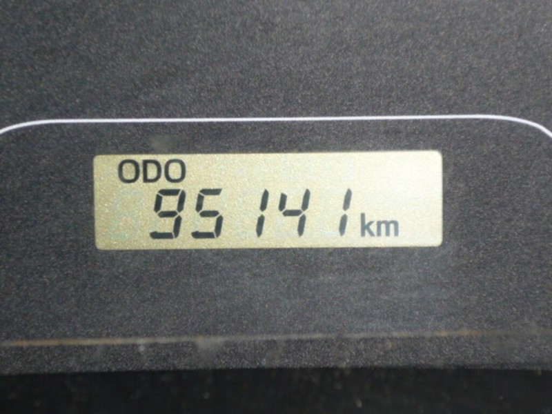 Toyota Hilux - LisaCars - Image 14