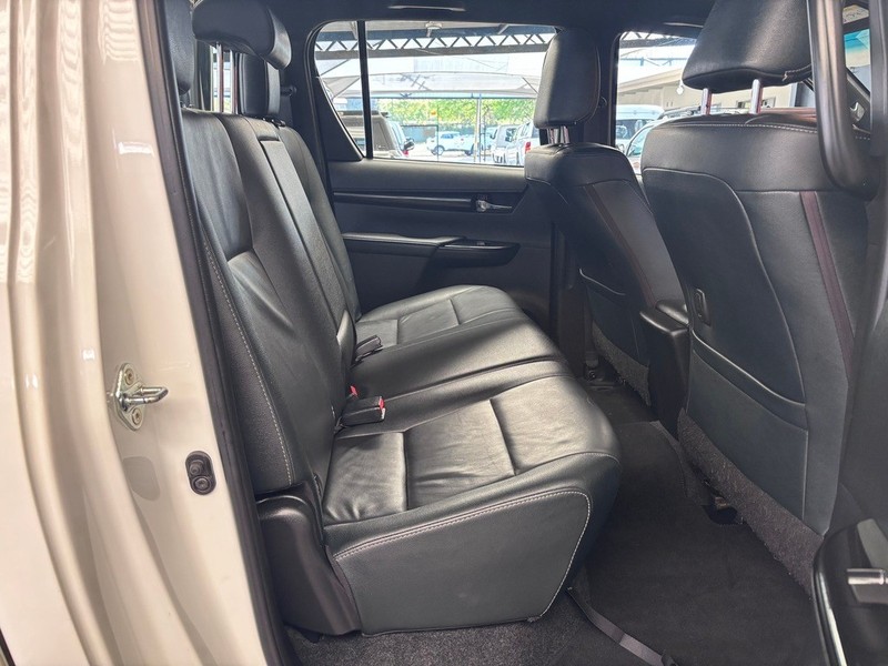 Toyota Hilux - We Buy Bakkies - Image 18