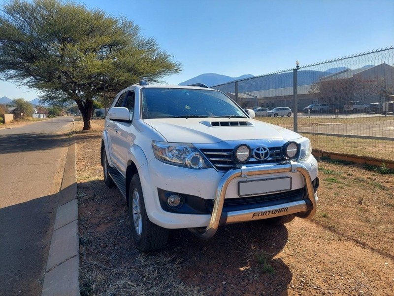 Toyota Fortuner - Mit Mak Motors - Image 3