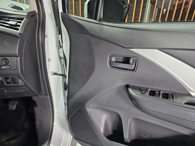 Mitsubishi Xpander - Mit Mak Motors - Image 8