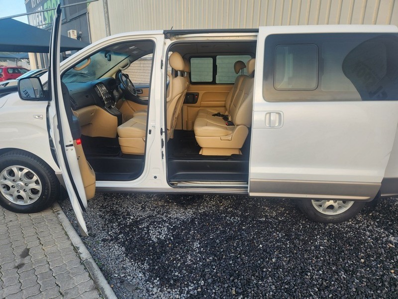 Hyundai H-1 - WHEELSPOT - Image 6