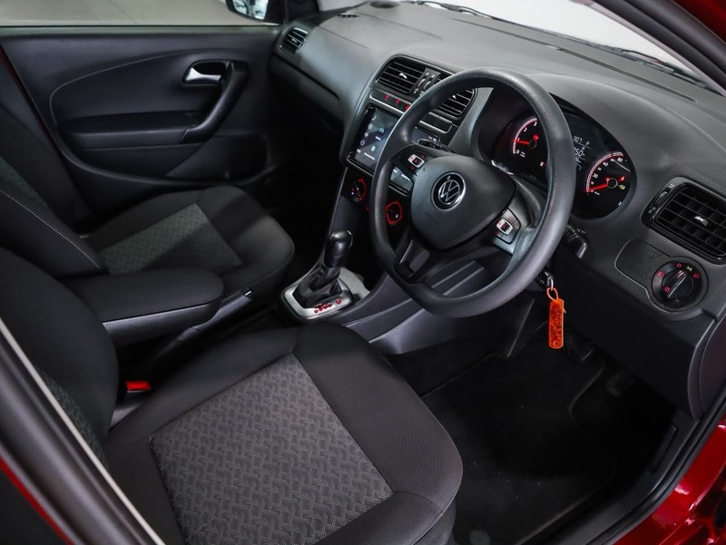 Volkswagen Polo Vivo - Hatfield VW Bryanston - Image 9