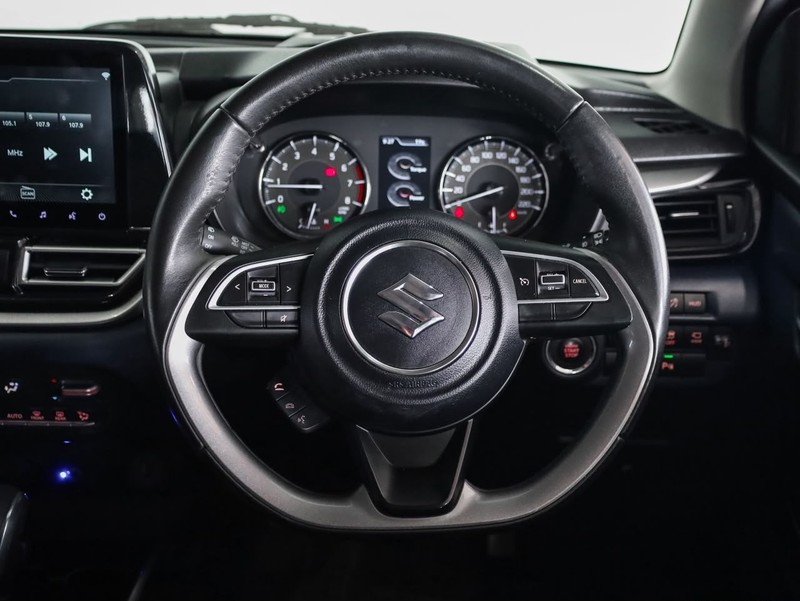 Suzuki Baleno - Hatfield VW Bryanston - Image 16