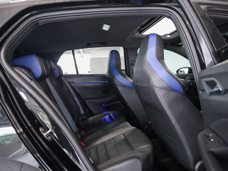 Volkswagen Golf - Hatfield VW Bryanston - Image 19