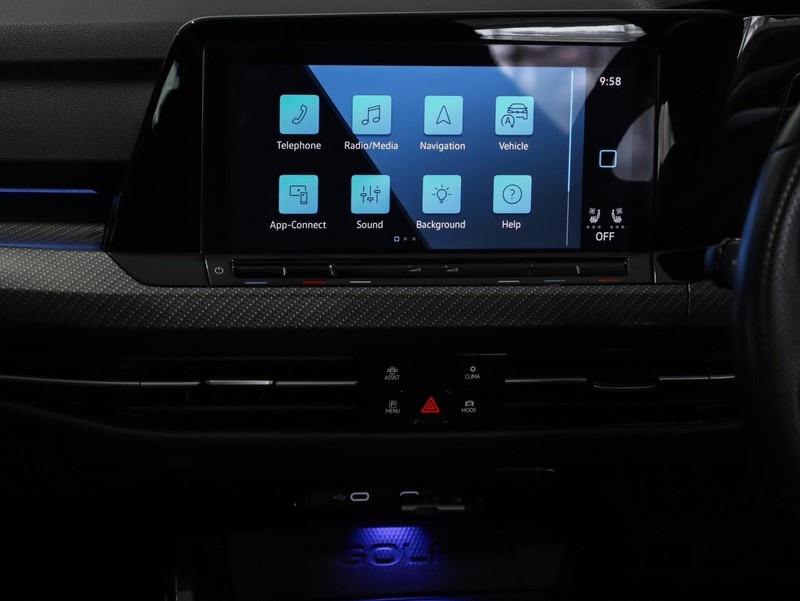 Volkswagen Golf - Hatfield VW Bryanston - Image 23