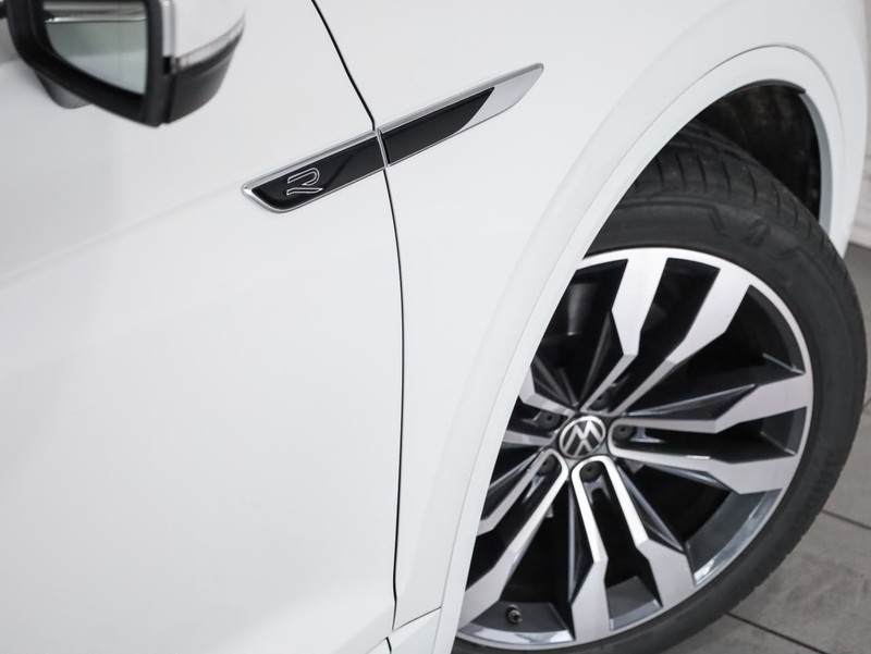 Volkswagen Touareg - Hatfield VW Bryanston - Image 10