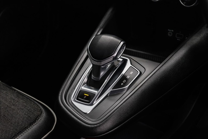 Renault Captur - Geely Hatfield - Image 18