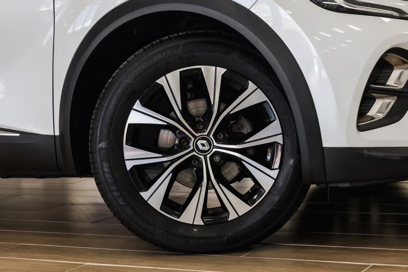 Renault Captur - Geely Hatfield - Image 3