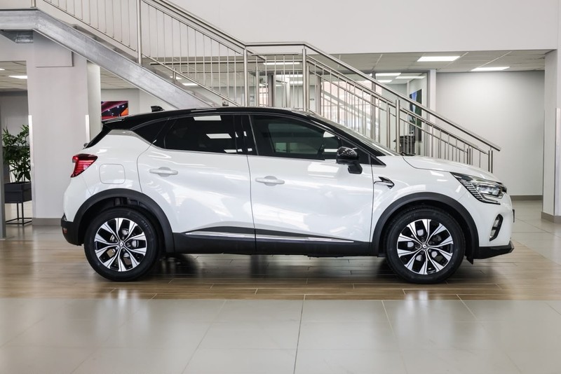 Renault Captur - Geely Hatfield - Image 8