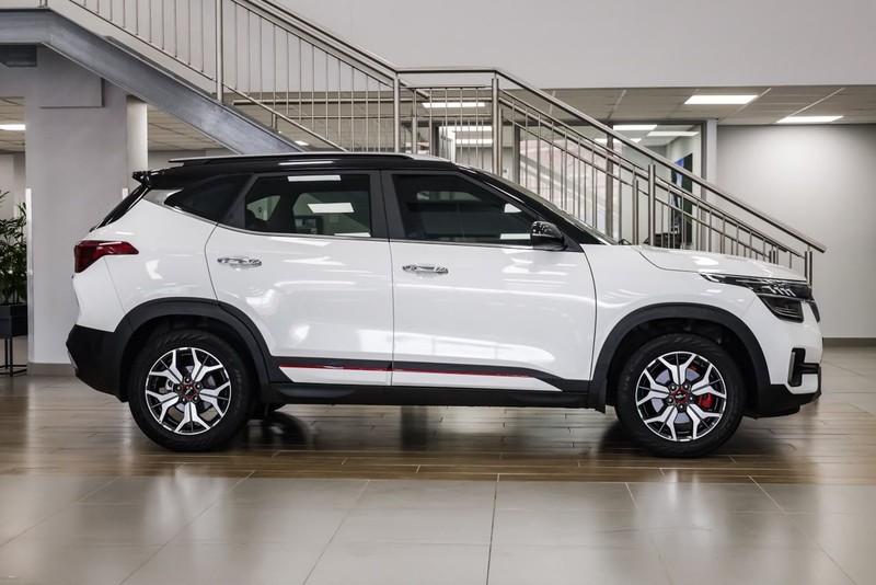 Kia Seltos - MG Hatfield - Image 5