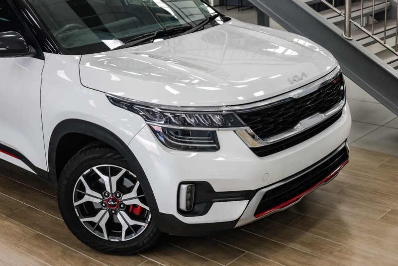 Kia Seltos - MG Hatfield - Image 3
