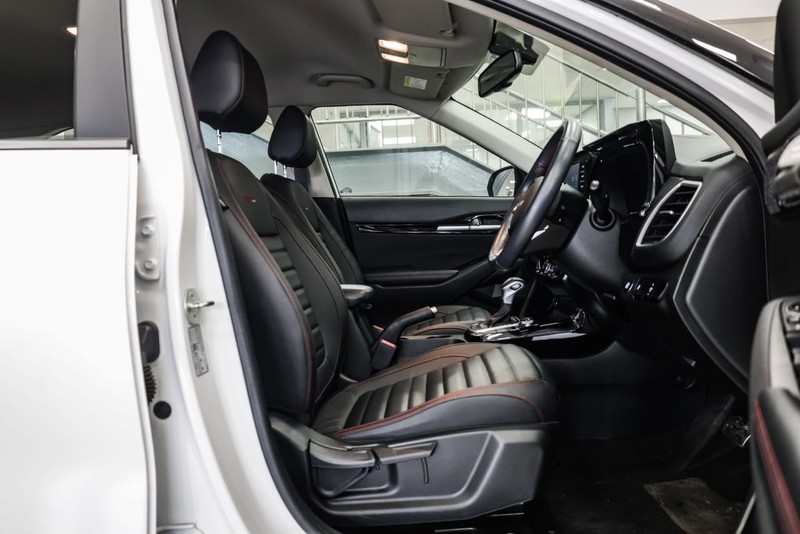 Kia Seltos - MG Hatfield - Image 11