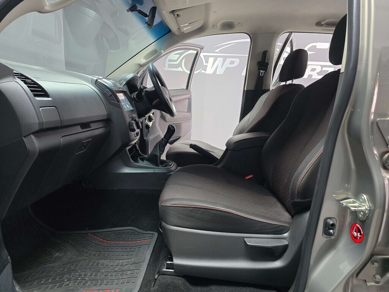 Isuzu D-Max - WP Motors - Image 16