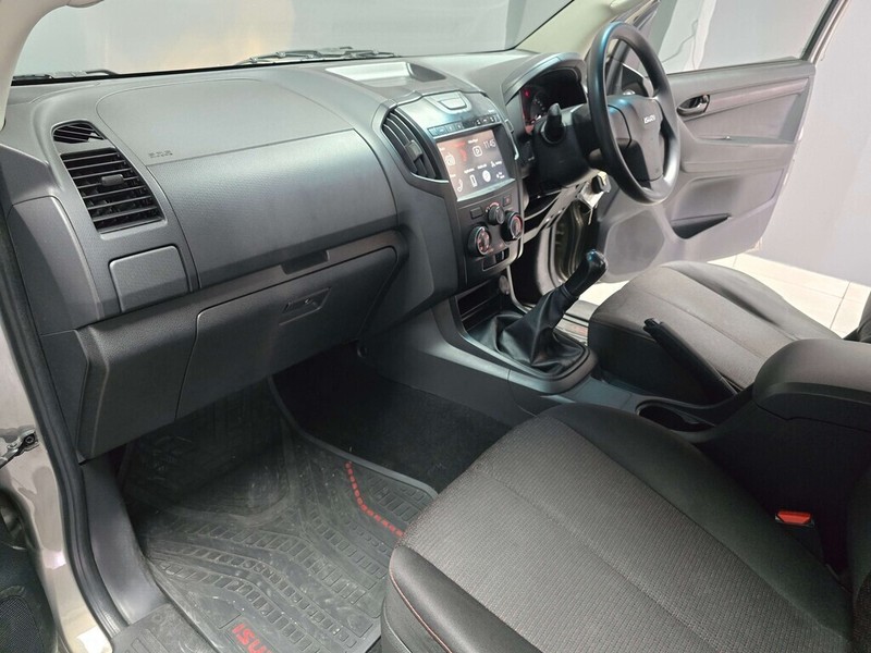 Isuzu D-Max - WP Motors - Image 15