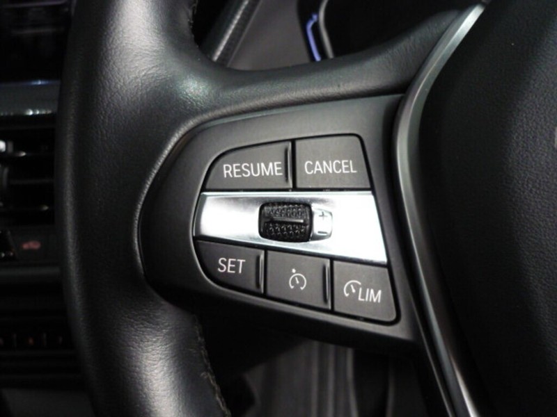BMW 1 Series - LisaCars - Image 18