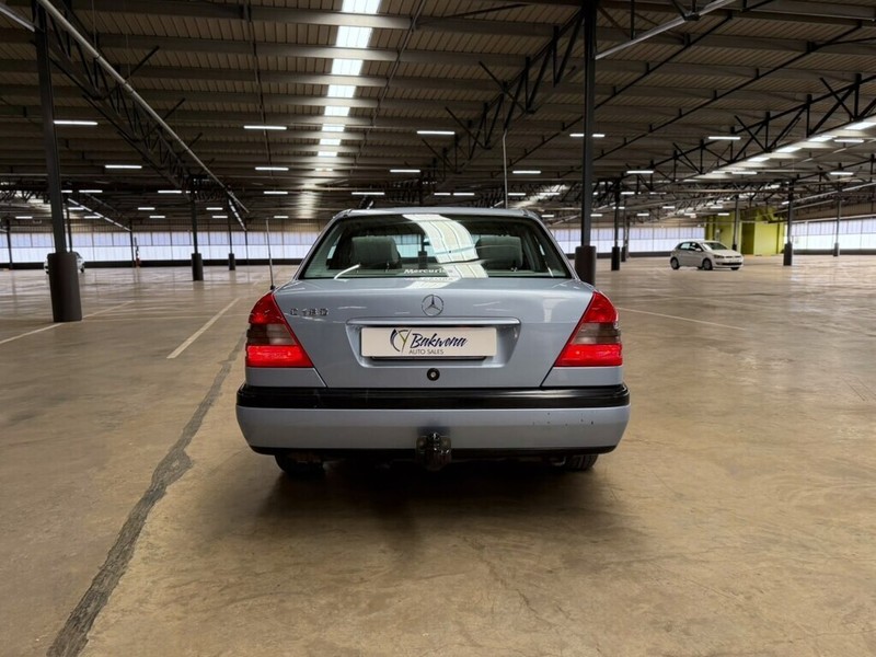 Mercedes-Benz C-class - Bakwena Auto Sales - Image 6