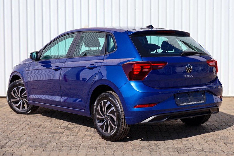 Volkswagen Polo - Hatfield VW Pretoria - Image 17
