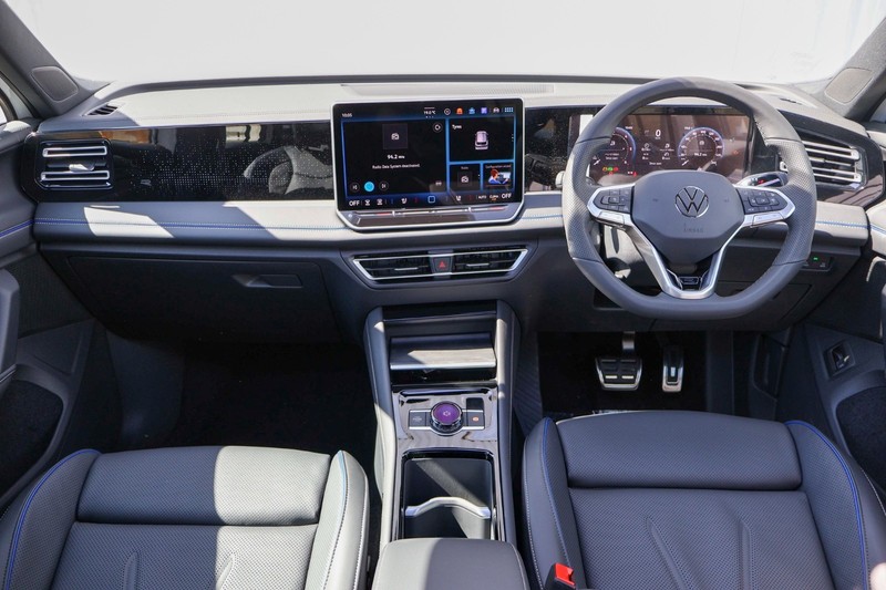 Volkswagen Tiguan - Hatfield VW Pretoria - Image 16