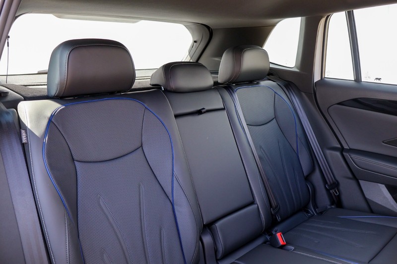 Volkswagen Tiguan - Hatfield VW Pretoria - Image 19