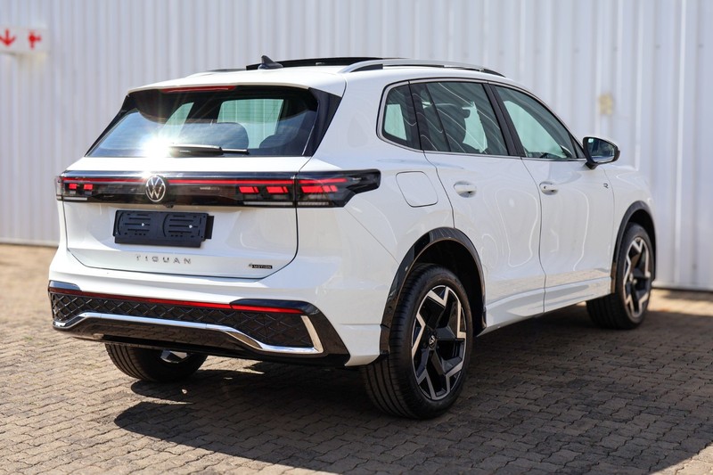 Volkswagen Tiguan - Hatfield VW Pretoria - Image 10