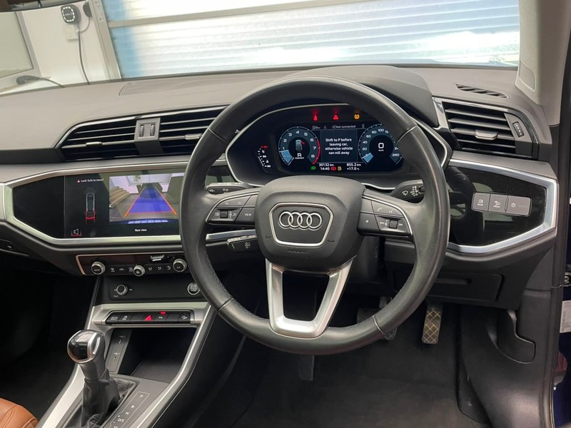 Audi Q3 - Audi Centre Braamfontein - Image 17