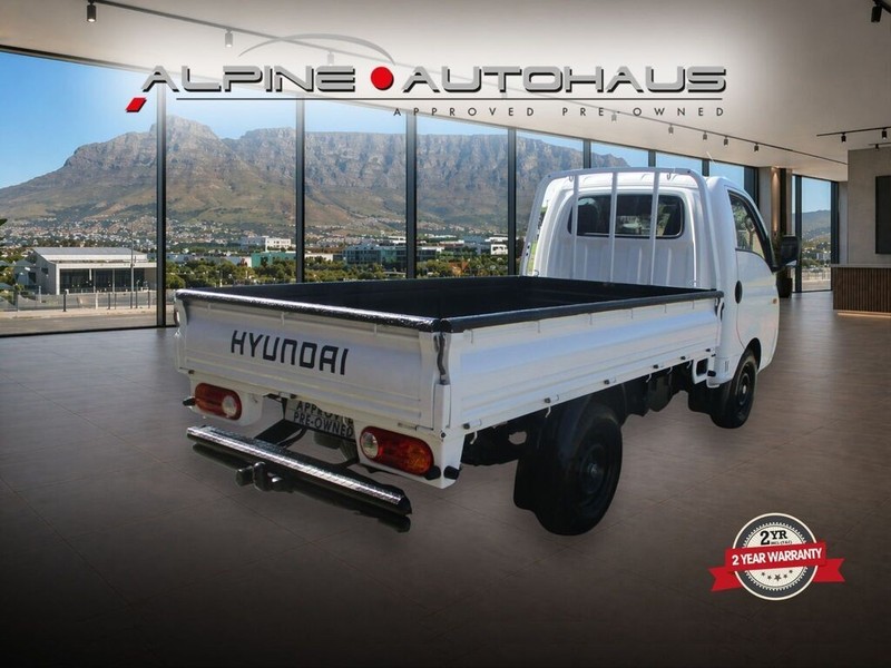 Hyundai H-100 - Alpine Autohaus - Image 5