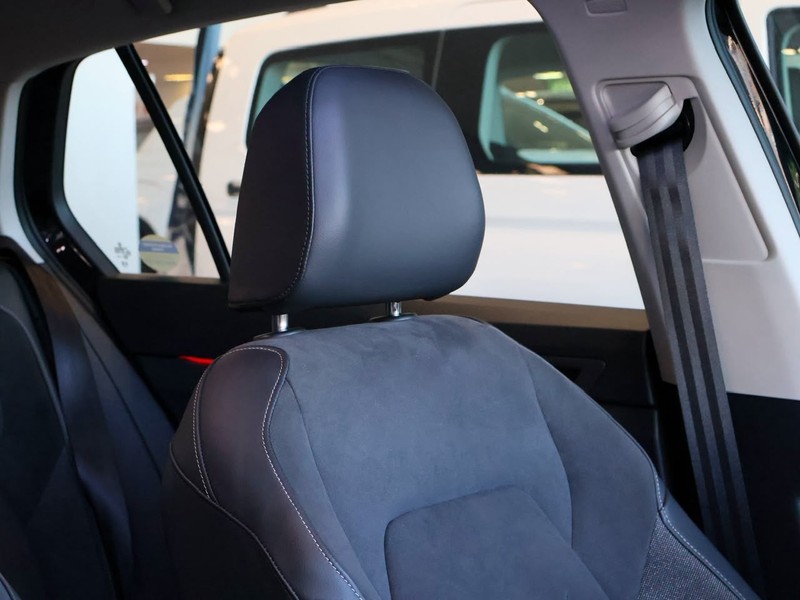 Volkswagen Golf - Hatfield VW Melrose Arch - Image 21