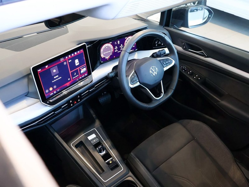 Volkswagen Golf - Hatfield VW Melrose Arch - Image 22