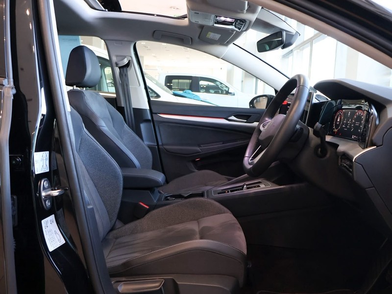 Volkswagen Golf - Hatfield VW Melrose Arch - Image 15
