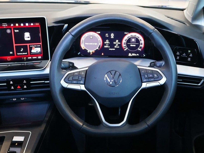 Volkswagen Golf - Hatfield VW Melrose Arch - Image 19
