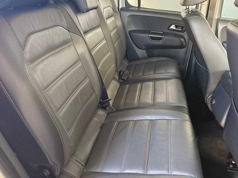 Volkswagen Amarok - King Cars Bellville/Vredekloof - Image 12
