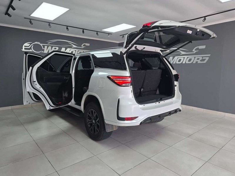 Toyota Fortuner - WP Motors - Image 9
