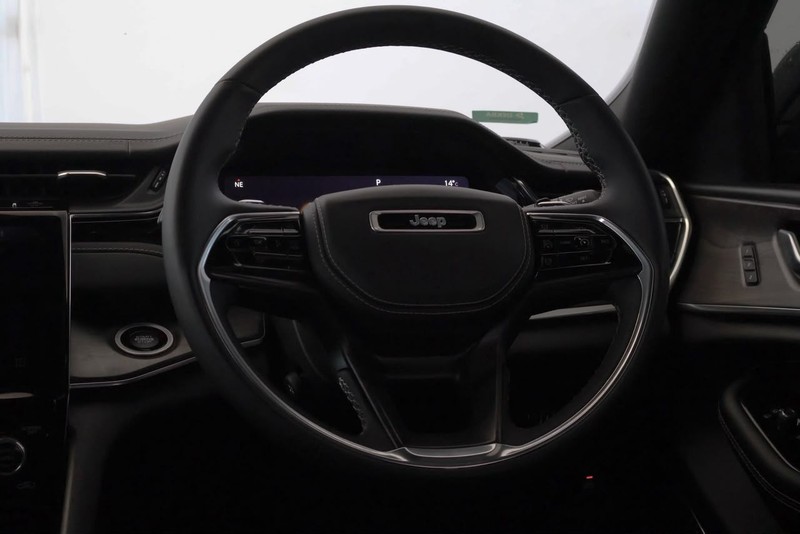 Jeep Grand Cherokee - Audi Centre Hatfield - Image 23