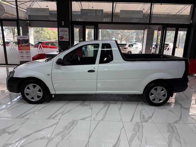 Nissan NP200 - Stargate Auto - Image 4