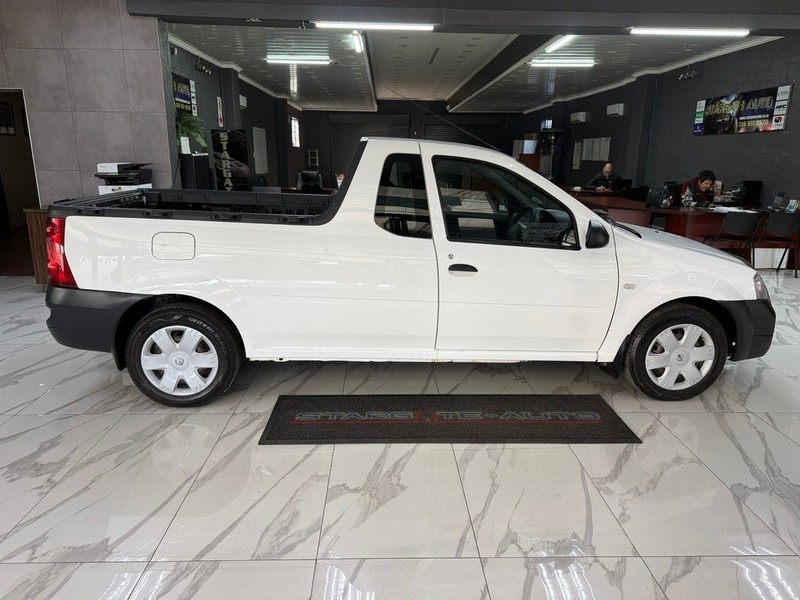 Nissan NP200 - Stargate Auto - Image 5