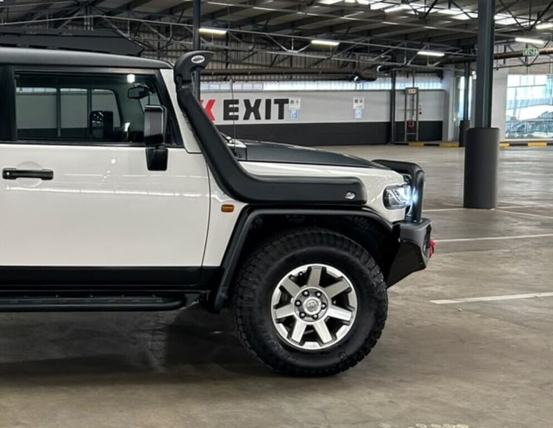 Toyota FJ Cruiser - Bakwena Auto Sales - Image 12