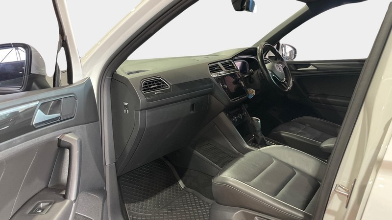 Volkswagen Tiguan - Stanmar Motors George - Image 12