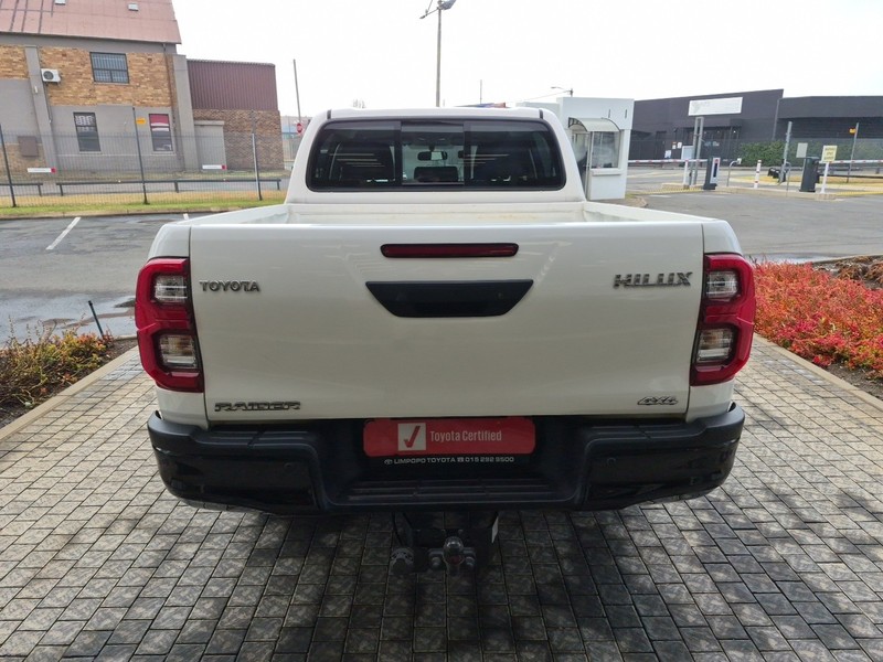 Toyota Hilux - Nic Bottari Toyota - Image 4