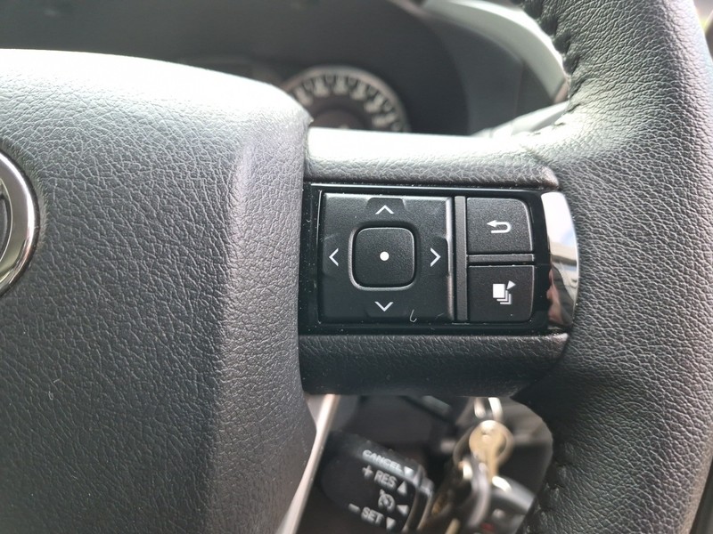 Toyota Hilux - Nic Bottari Toyota - Image 8