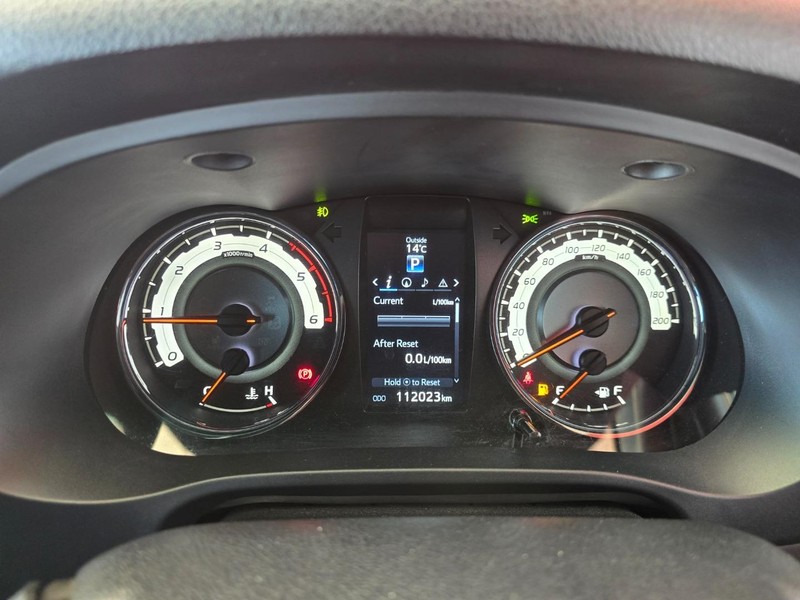 Toyota Hilux - Southern Toyota - Image 12