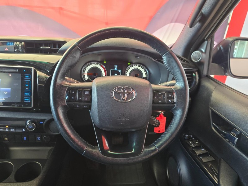 Toyota Hilux - Southern Toyota - Image 11