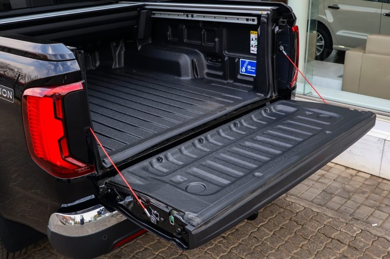Volkswagen Amarok - Hatfield VW Commercial - Image 6