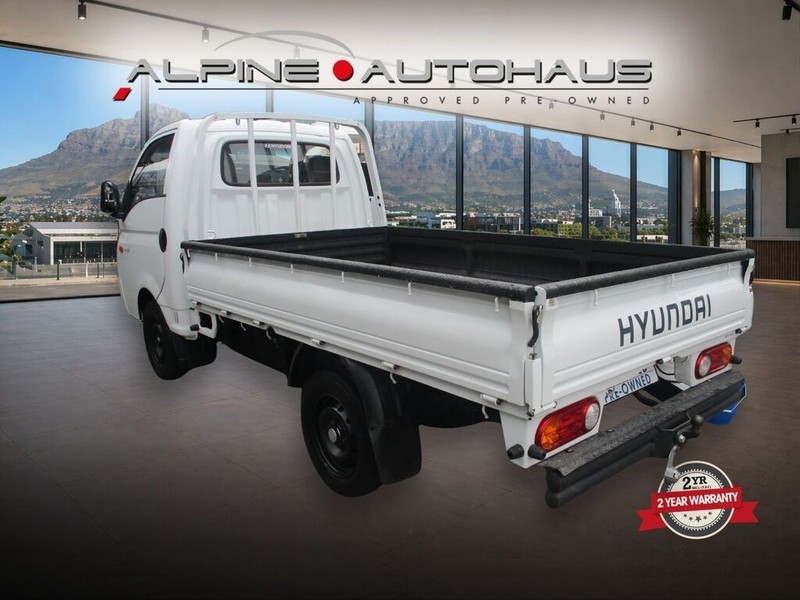 Hyundai H-100 - Alpine Autohaus - Image 4