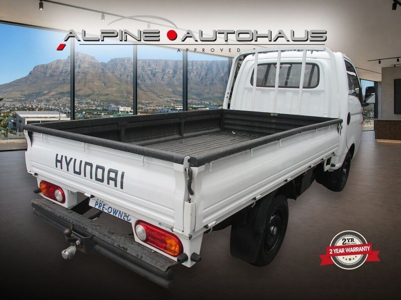 Hyundai H-100 - Alpine Autohaus - Image 8