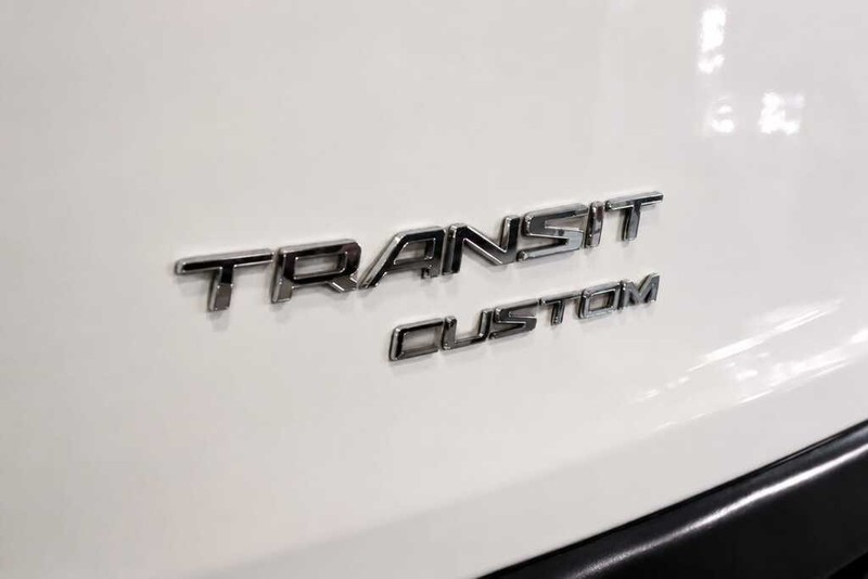 Ford Transit Custom - Bluebird Motors - Image 17