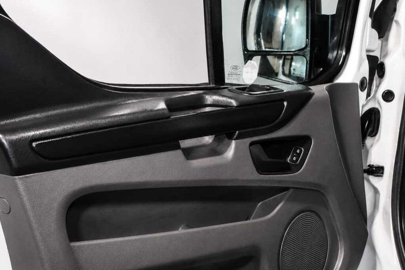 Ford Transit Custom - Bluebird Motors - Image 20