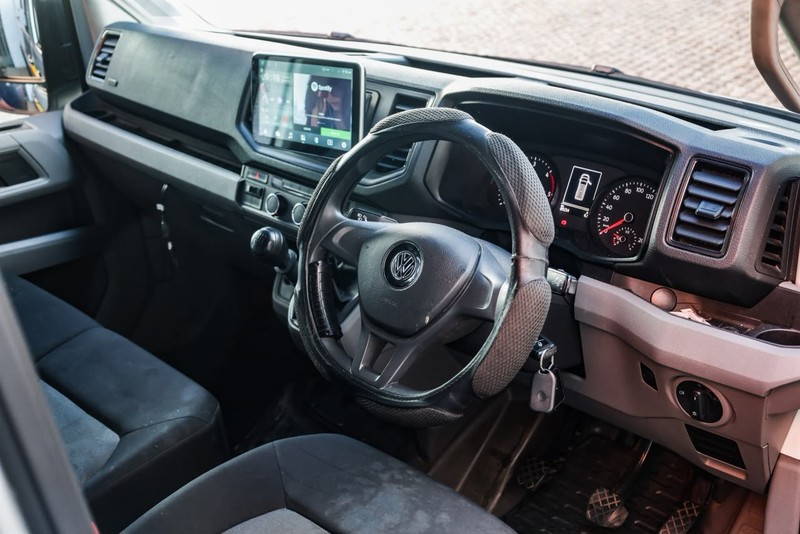 Volkswagen Crafter - Hatfield VW Commercial - Image 13