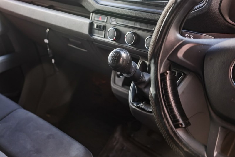 Volkswagen Crafter - Hatfield VW Commercial - Image 16