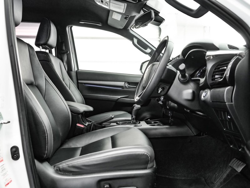 Toyota Hilux - Audi Centre Rivonia - Image 12